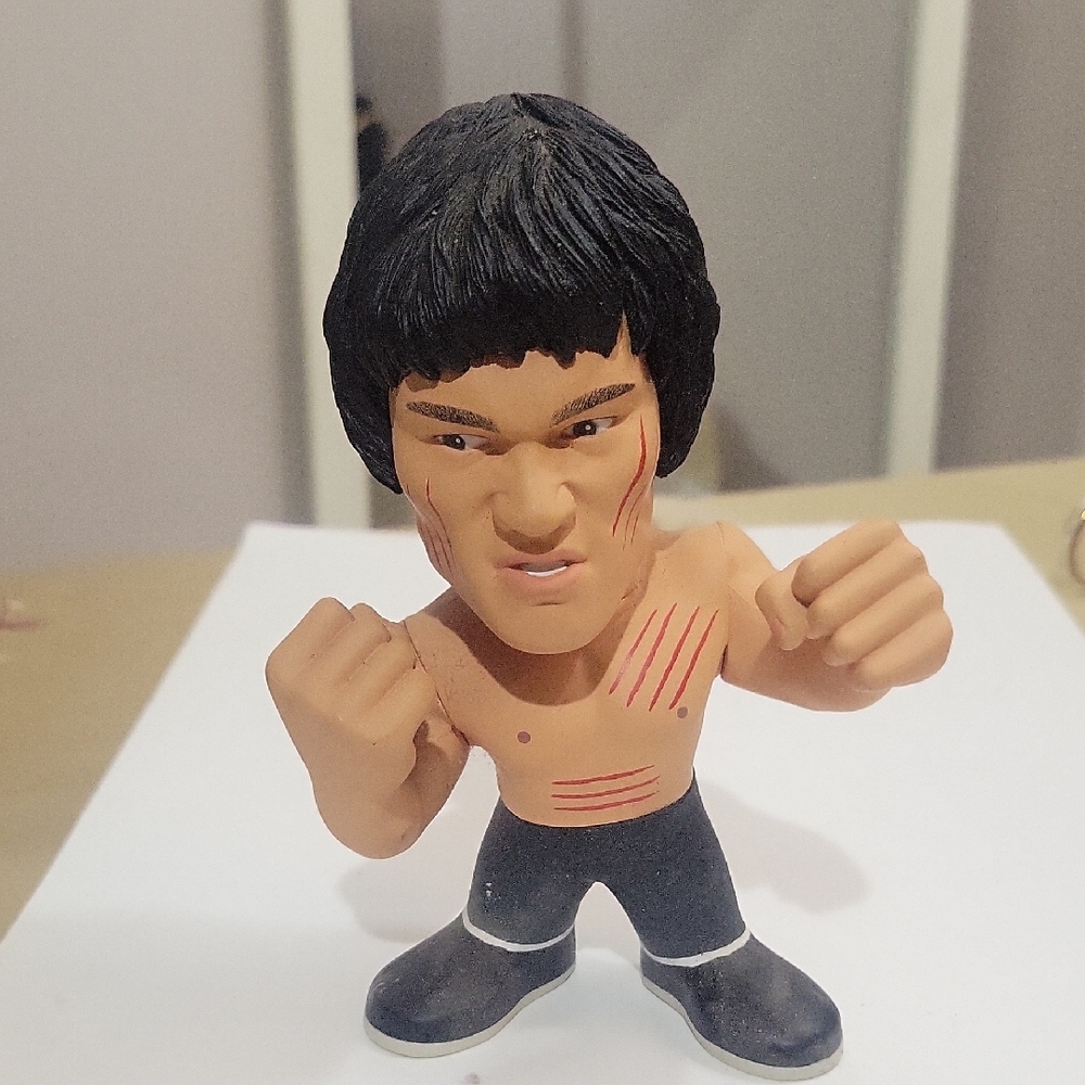 Bruce Lee 2012 Martial Arts Action Figure